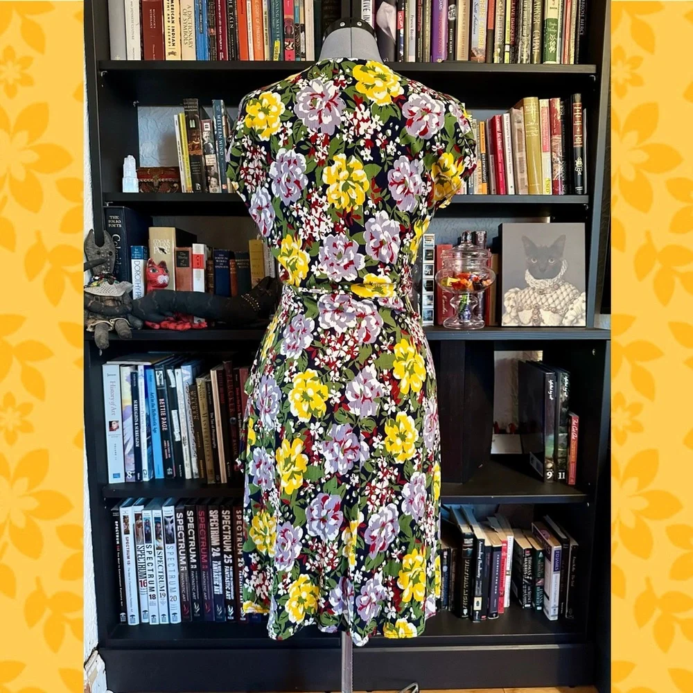 Trashy Diva Sadie Ruffle Dress in Victory Floral size 6 - Picture 2 of 4